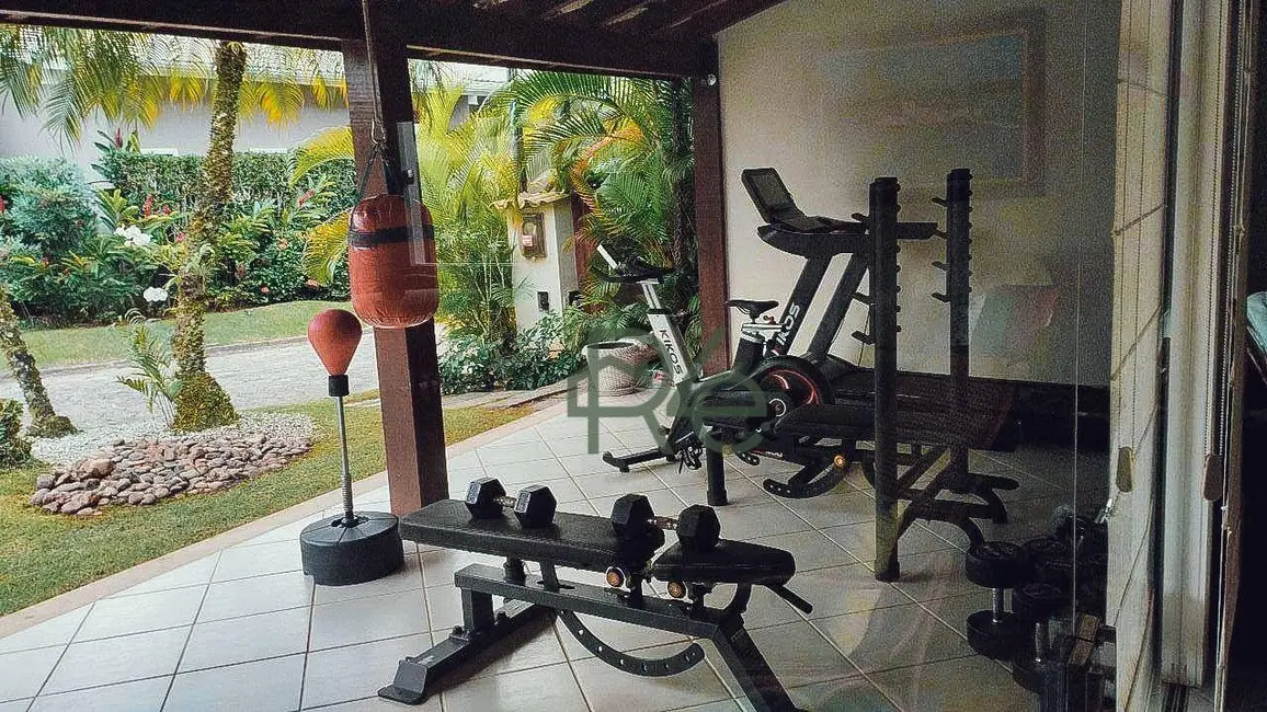 Foto 8 de Casa de Condomínio com 8 quartos à venda, 500m2 em Angra Dos Reis - RJ