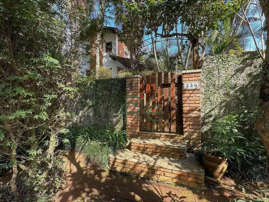 Foto 4 de Casa de Condomínio com 3 quartos à venda, 1200m2 em Ibiuna - SP