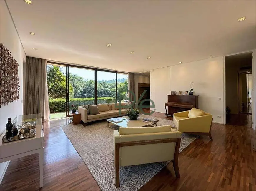 Foto 9 de Casa de Condomínio com 5 quartos à venda, 1268m2 em Vila de São Fernando, Cotia - SP