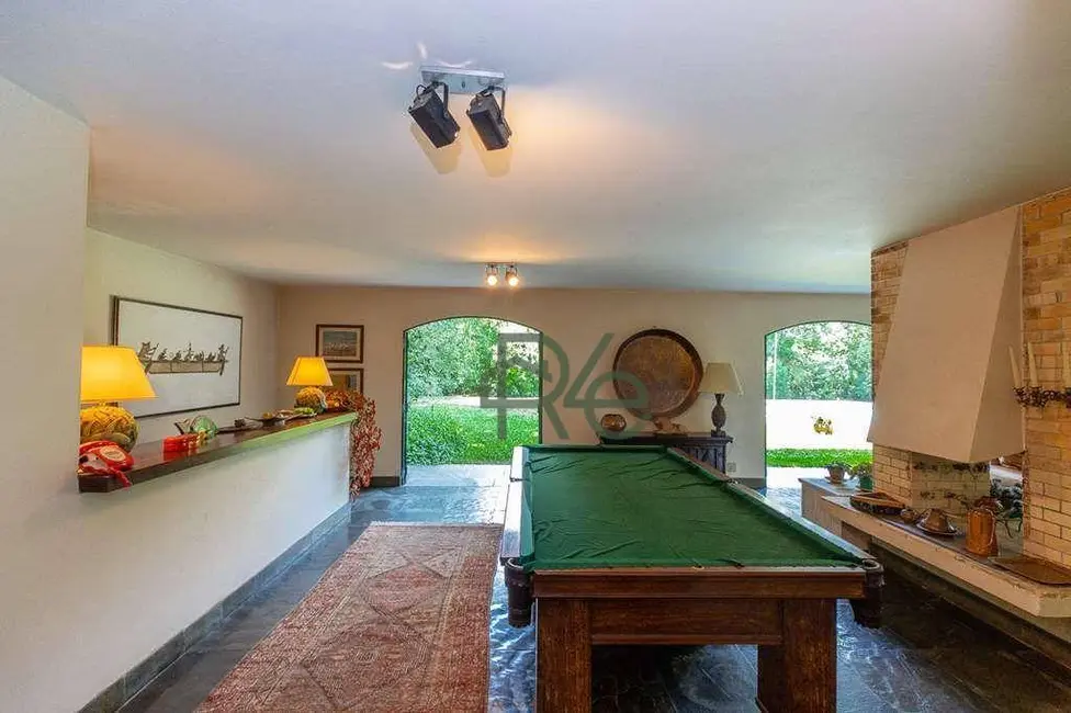 Casa de Condomínio com 6 quartos à venda, 5000m2 em Parque Silvino Pereira, Cotia - SP - imagem 8 Foto 8 de Casa de Condomínio com 6 quartos à venda, 5000m2 em Parque Silvino Pereira, Cotia - SP