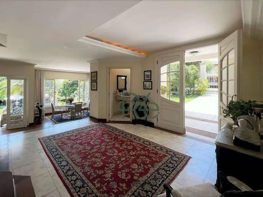 Casa de Condomínio com 4 quartos à venda, 2134m2 em Palos Verdes, Carapicuiba - SP - imagem 8 Foto 8 de Casa de Condomínio com 4 quartos à venda, 2134m2 em Palos Verdes, Carapicuiba - SP