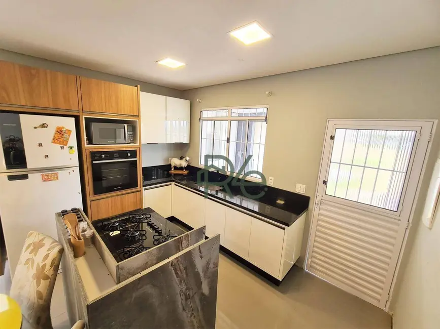 Foto 9 de Casa de Condomínio com 2 quartos à venda, 1380m2 em Portal Roselândia, Cotia - SP