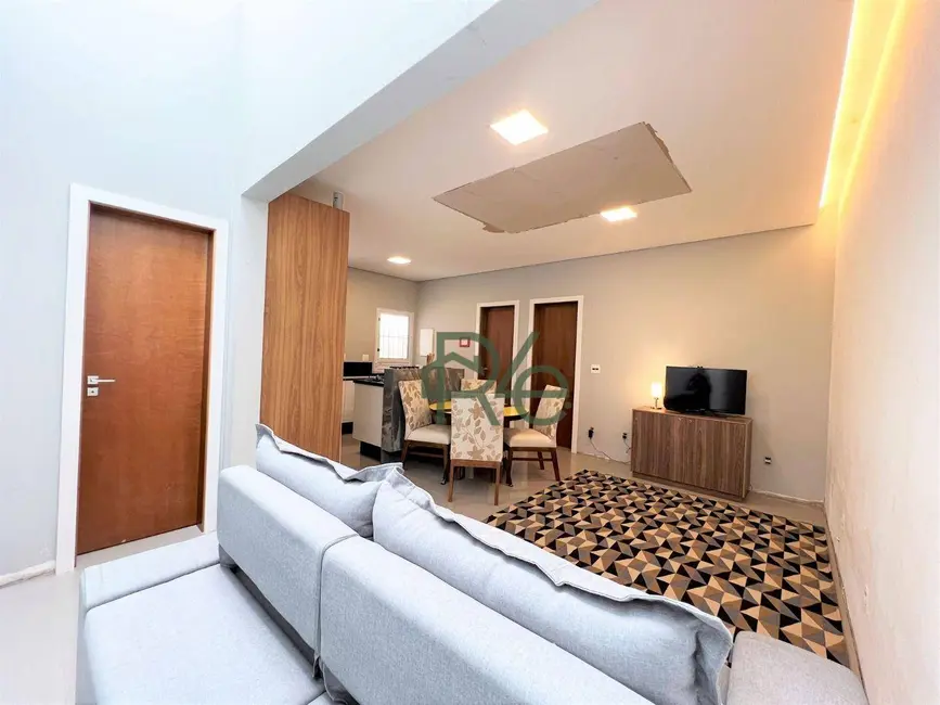 Foto 2 de Casa de Condomínio com 2 quartos à venda, 1380m2 em Portal Roselândia, Cotia - SP