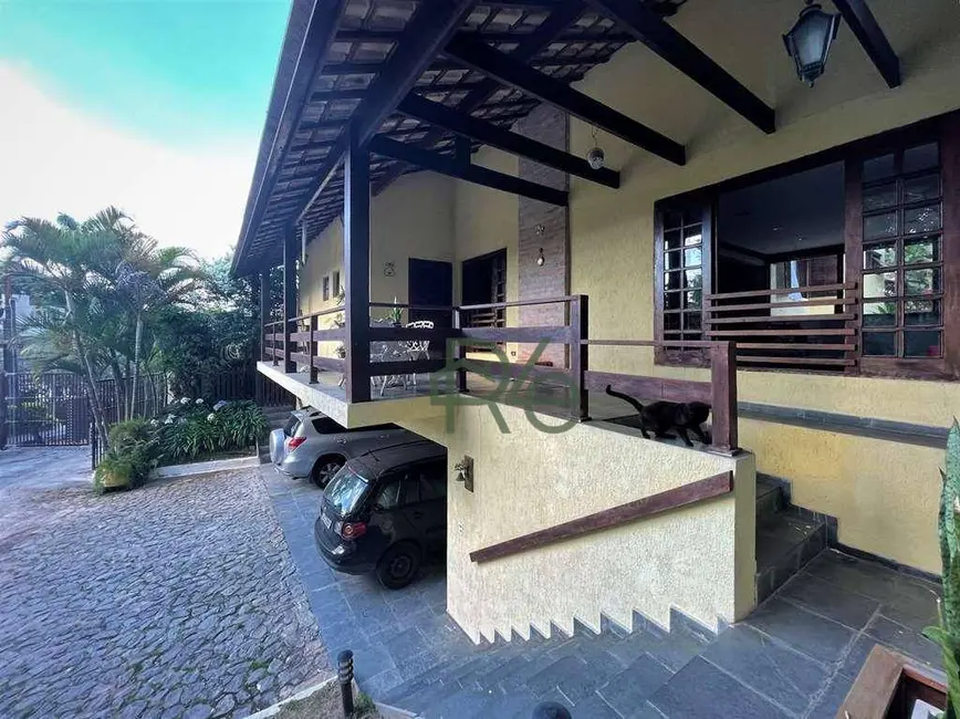 Casa de Condomínio com 4 quartos à venda, 591m2 em Chácara dos Junqueiras, Carapicuiba - SP - imagem 4 Foto 4 de Casa de Condomínio com 4 quartos à venda, 591m2 em Chácara dos Junqueiras, Carapicuiba - SP