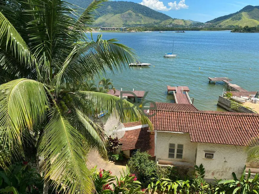 Foto 1 de Casa de Condomínio com 3 quartos à venda, 380m2 em Angra Dos Reis - RJ