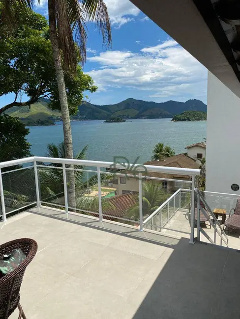 Foto 4 de Casa de Condomínio com 3 quartos à venda, 380m2 em Angra Dos Reis - RJ