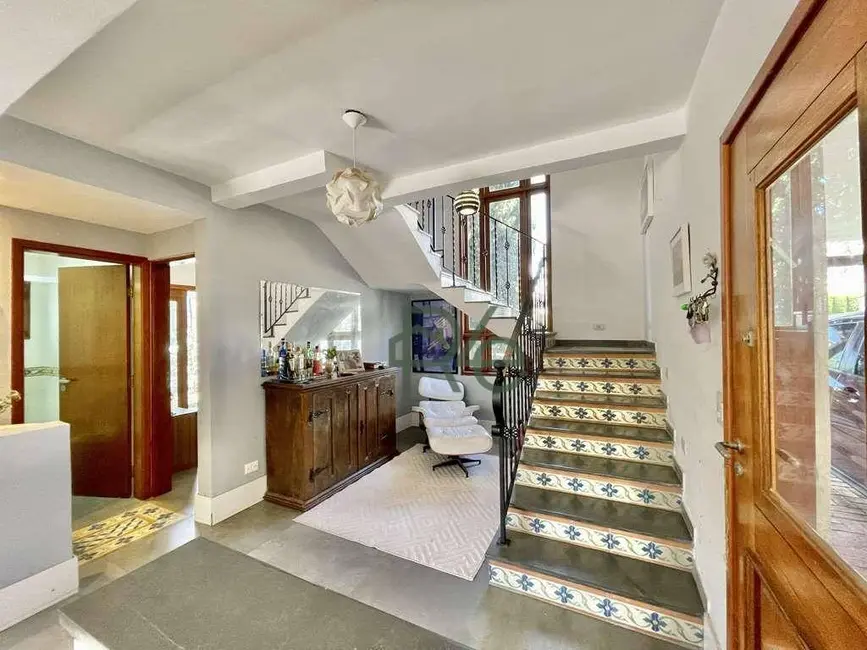 Casa de Condomínio com 5 quartos à venda, 534m2 em Golf Park, Carapicuiba - SP - imagem 5 Foto 5 de Casa de Condomínio com 5 quartos à venda, 534m2 em Golf Park, Carapicuiba - SP