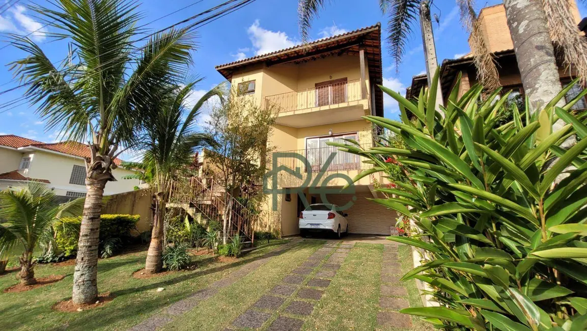 Foto 1 de Casa de Condomínio com 4 quartos à venda, 300m2 em Jardim das Flores, Cotia - SP