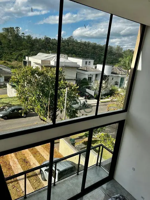 Foto 3 de Casa de Condomínio com 3 quartos à venda, 380m2 em Residencial dos Lagos, Cotia - SP
