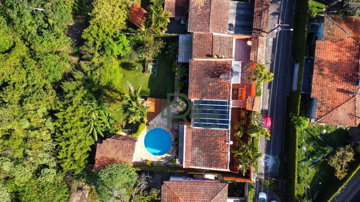 Foto 4 de Casa com 3 quartos à venda, 817m2 em Granja Viana, Cotia - SP