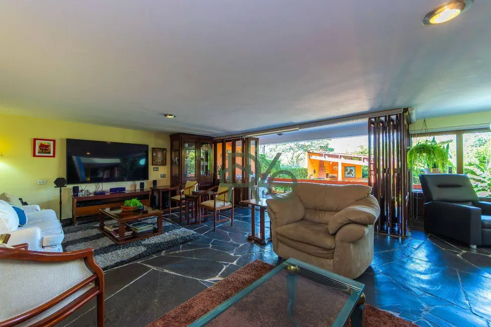 Foto 6 de Casa com 3 quartos à venda, 817m2 em Granja Viana, Cotia - SP