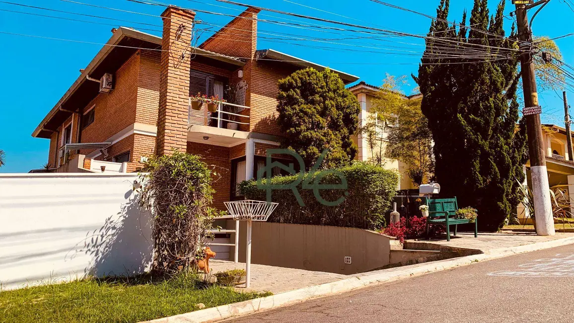 Foto 1 de Casa de Condomínio com 3 quartos à venda, 300m2 em Jardim das Flores, Cotia - SP