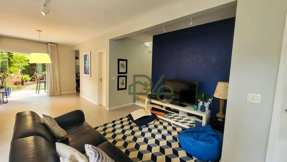 Foto 5 de Casa de Condomínio com 4 quartos à venda, 250m2 em Cotia - SP