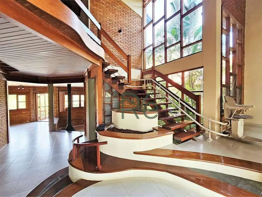 Foto 3 de Casa de Condomínio com 4 quartos à venda, 680m2 em Nova Higienópolis, Jandira - SP