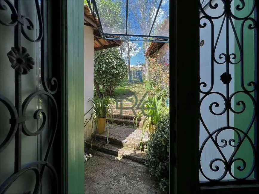 Foto 7 de Casa com 3 quartos à venda, 2380m2 em Jardim Mediterrâneo, Cotia - SP