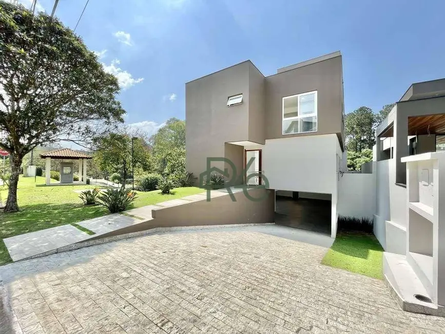 Casa com 5 quartos à venda, 560m2 em Jardim do Golf I, Jandira - SP - imagem 5 Foto 5 de Casa com 5 quartos à venda, 560m2 em Jardim do Golf I, Jandira - SP