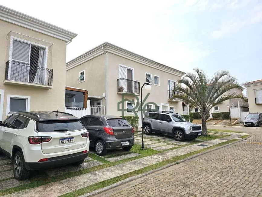 Casa de Condomínio com 3 quartos à venda, 170m2 em Chácara Quiriri, Carapicuiba - SP - imagem 3 Foto 3 de Casa de Condomínio com 3 quartos à venda, 170m2 em Chácara Quiriri, Carapicuiba - SP