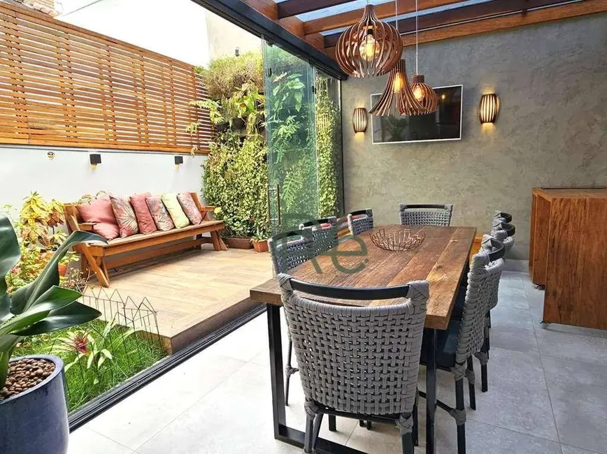 Casa de Condomínio com 3 quartos à venda, 170m2 em Chácara Quiriri, Carapicuiba - SP - imagem 4 Foto 4 de Casa de Condomínio com 3 quartos à venda, 170m2 em Chácara Quiriri, Carapicuiba - SP