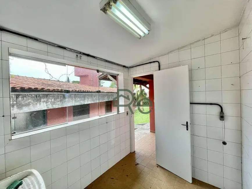 Foto 9 de Casa com 4 quartos à venda, 1051m2 em Chácara São João, Carapicuiba - SP