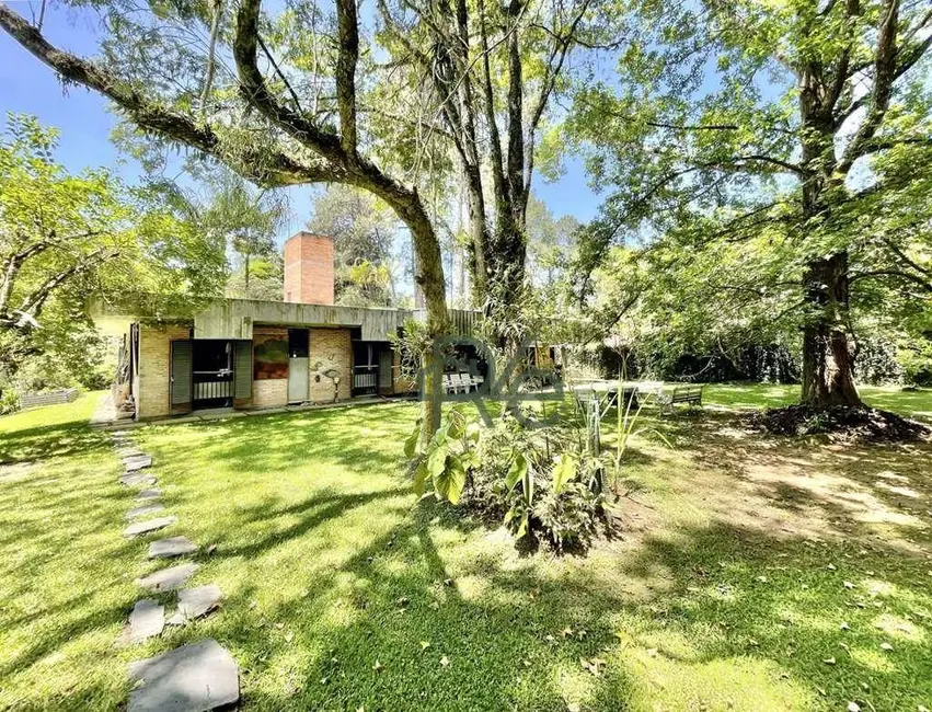 Foto 1 de Casa com 3 quartos à venda, 3000m2 em Chácara Eliana, Cotia - SP