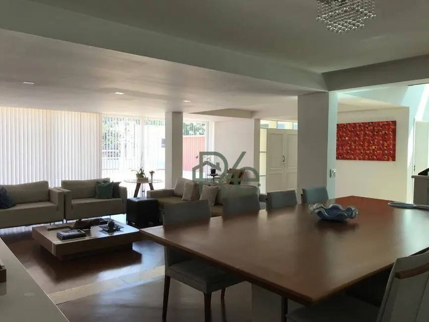 Casa de Condomínio com 3 quartos à venda, 600m2 em Nova Higienópolis, Jandira - SP - imagem 4 Foto 4 de Casa de Condomínio com 3 quartos à venda, 600m2 em Nova Higienópolis, Jandira - SP