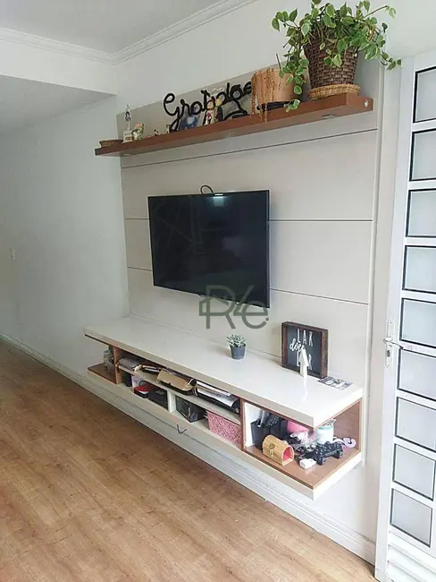 Casa de Condomínio com 2 quartos à venda, 82m2 em Jardim Belizário, Cotia - SP - imagem 3 Foto 3 de Casa de Condomínio com 2 quartos à venda, 82m2 em Jardim Belizário, Cotia - SP