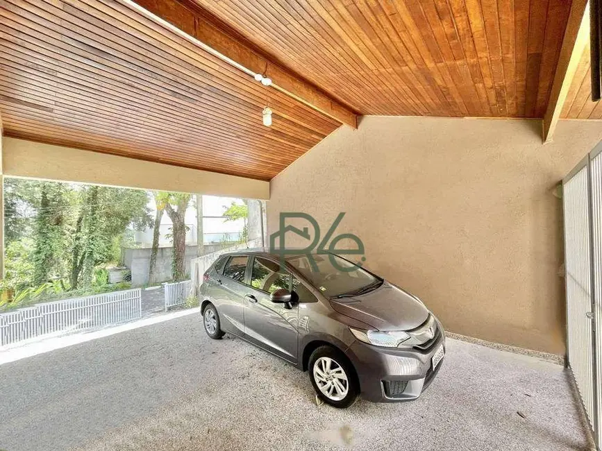 Casa de Condomínio com 5 quartos à venda, 596m2 em Carapicuiba - SP - imagem 5 Foto 5 de Casa de Condomínio com 5 quartos à venda, 596m2 em Carapicuiba - SP