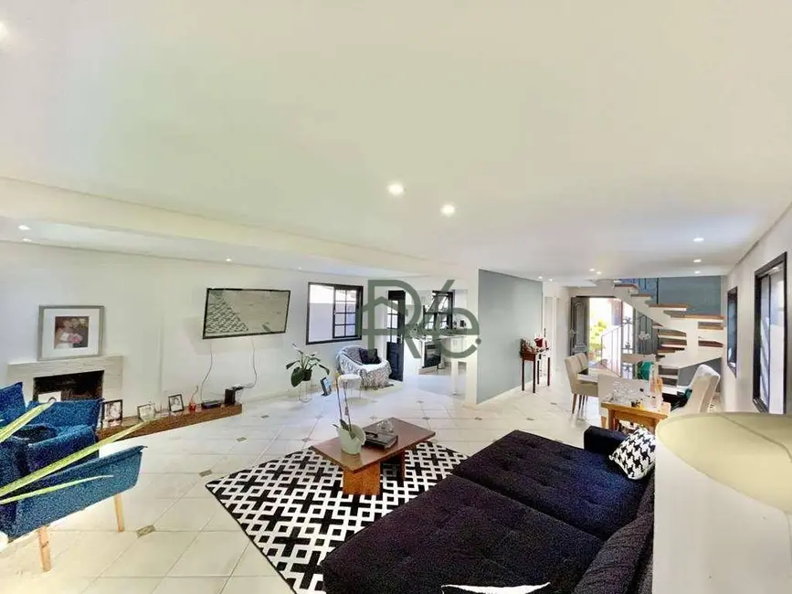 Foto 8 de Casa de Condomínio com 4 quartos à venda, 345m2 em Jardim São Paulo II, Cotia - SP