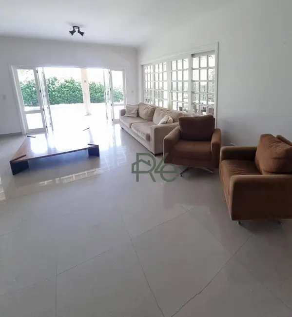 Foto 9 de Casa de Condomínio com 4 quartos para alugar, 450m2 em Pinus Park, Cotia - SP