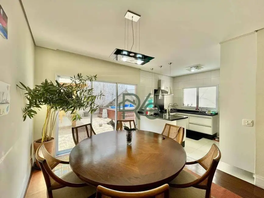 Foto 9 de Casa de Condomínio com 3 quartos à venda, 207m2 em Granja Viana II, Cotia - SP