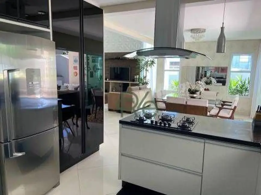 Foto 7 de Casa de Condomínio com 4 quartos à venda e para alugar, 350m2 em Jandira - SP