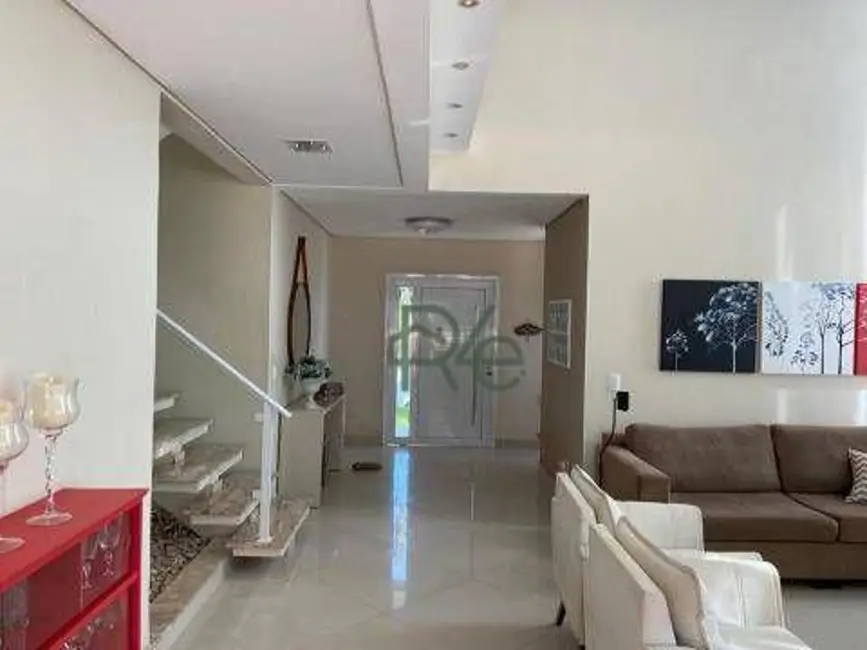 Foto 3 de Casa de Condomínio com 4 quartos à venda e para alugar, 350m2 em Jandira - SP