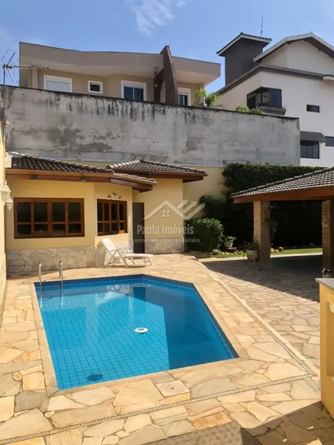 Foto 6 de Casa de Condomínio com 3 quartos à venda, 400m2 em Vila Zezé, Jacarei - SP