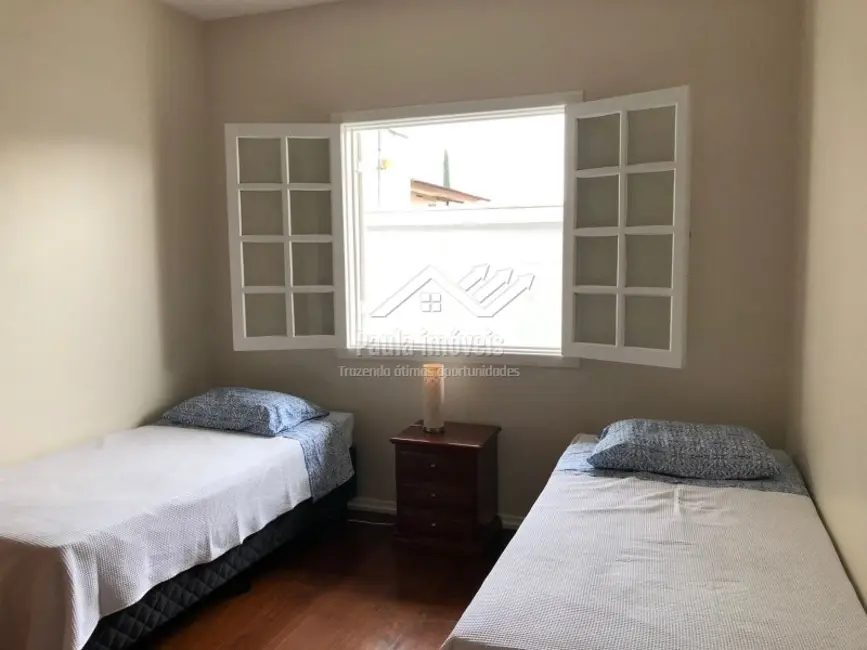 Foto 3 de Casa de Condomínio com 3 quartos à venda, 275m2 em Vila Zezé, Jacarei - SP