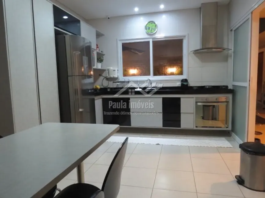 Foto 8 de Casa de Condomínio com 4 quartos à venda, 236m2 em Sao Jose Dos Campos - SP