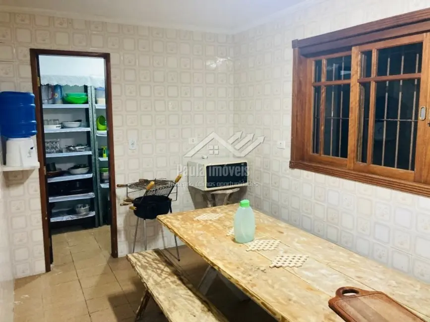 Foto 5 de Casa com 4 quartos à venda, 230m2 em Jardim Bela Vista, Caraguatatuba - SP