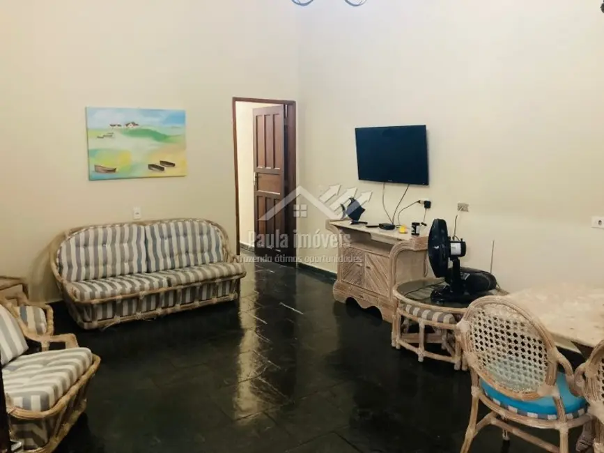 Foto 5 de Casa com 4 quartos para alugar, 230m2 em Jardim Bela Vista, Caraguatatuba - SP