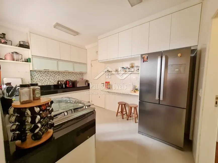 Apartamento com 3 quartos à venda, 156m2 em Sao Jose Dos Campos - SP - imagem 9 Foto 9 de Apartamento com 3 quartos à venda, 156m2 em Sao Jose Dos Campos - SP