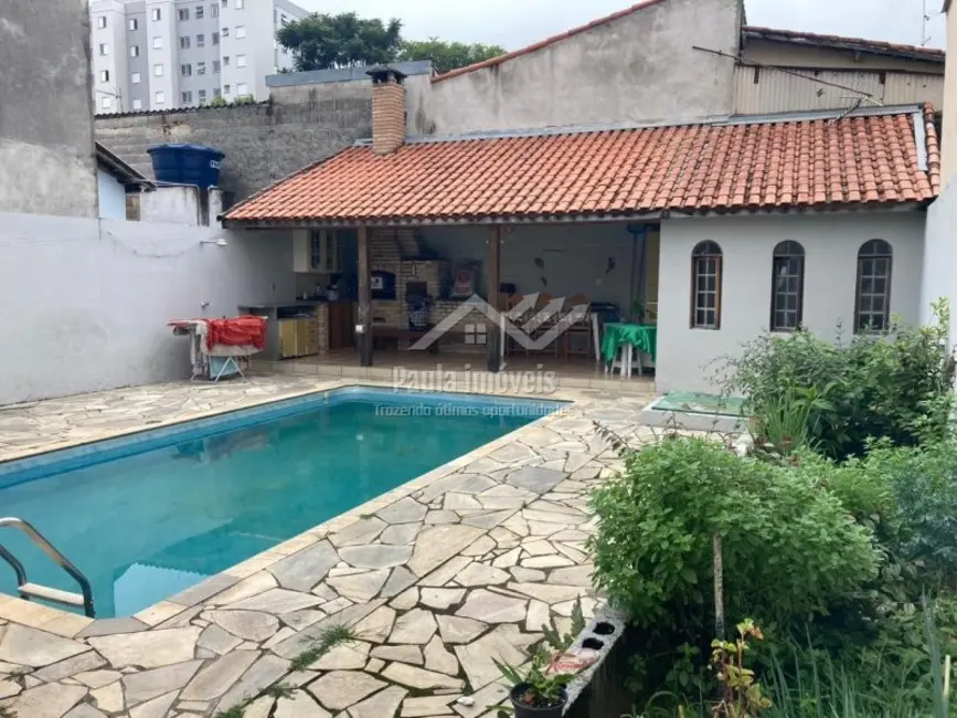 Foto 1 de Casa com 3 quartos à venda, 139m2 em São João, Jacarei - SP