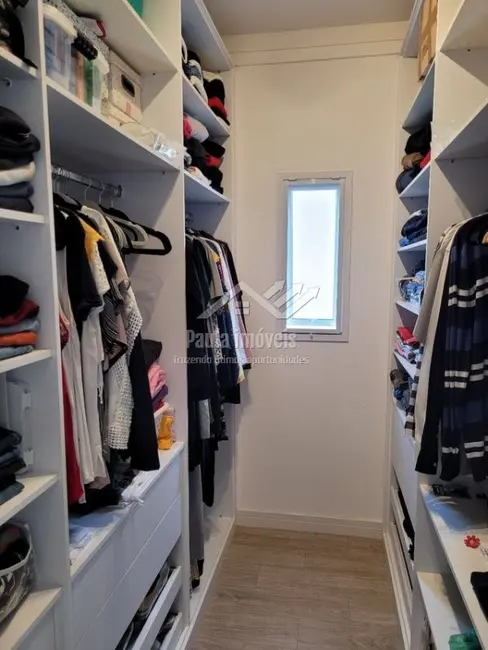 Foto 9 de Casa de Condomínio com 3 quartos à venda, 210m2 em Sao Jose Dos Campos - SP