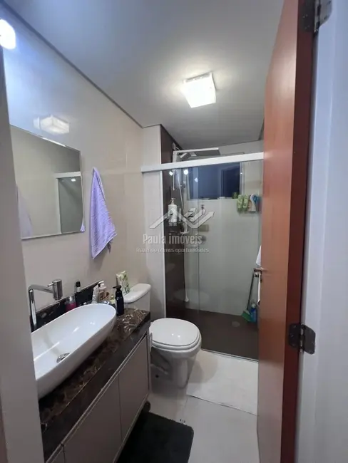 Foto 4 de Apartamento com 2 quartos à venda, 50m2 em Sao Jose Dos Campos - SP