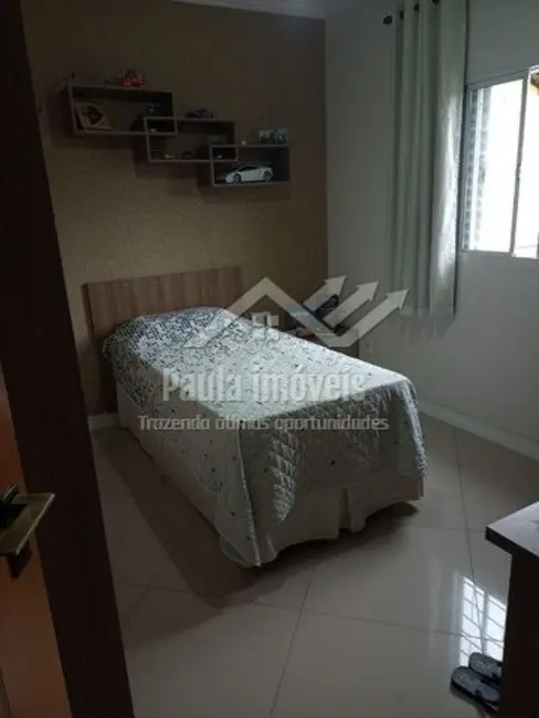 Sobrado com 3 quartos à venda, 190m2 em Sao Jose Dos Campos - SP - imagem 3 Foto 3 de Sobrado com 3 quartos à venda, 190m2 em Sao Jose Dos Campos - SP