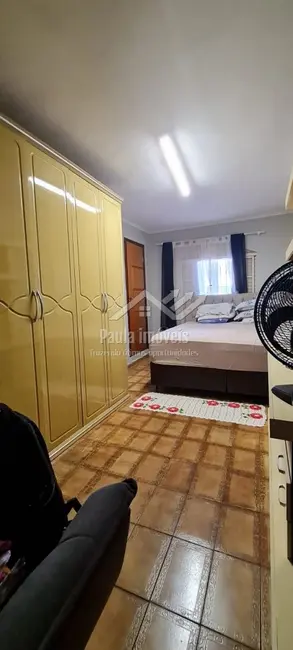 Casa com 4 quartos à venda, 141m2 em Sao Jose Dos Campos - SP - imagem 5 Foto 5 de Casa com 4 quartos à venda, 141m2 em Sao Jose Dos Campos - SP