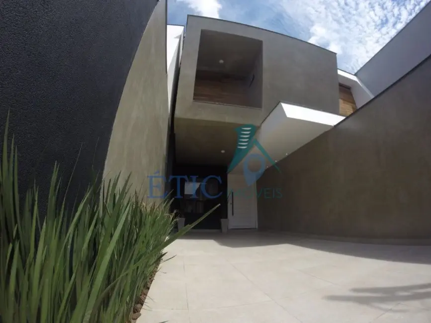 Foto 2 de Casa com 3 quartos à venda, 125m2 em Vila Carrão, São Paulo - SP