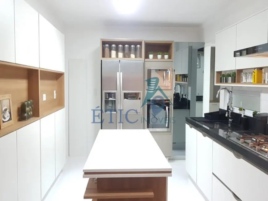 Apartamento com 3 quartos à venda, 113m2 em Tatuapé, São Paulo - SP - imagem 3 Foto 3 de Apartamento com 3 quartos à venda, 113m2 em Tatuapé, São Paulo - SP