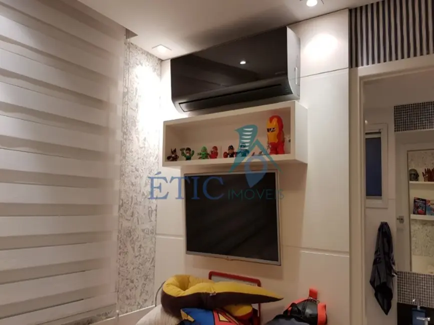 Foto 2 de Apartamento com 3 quartos à venda, 137m2 em São Paulo - SP