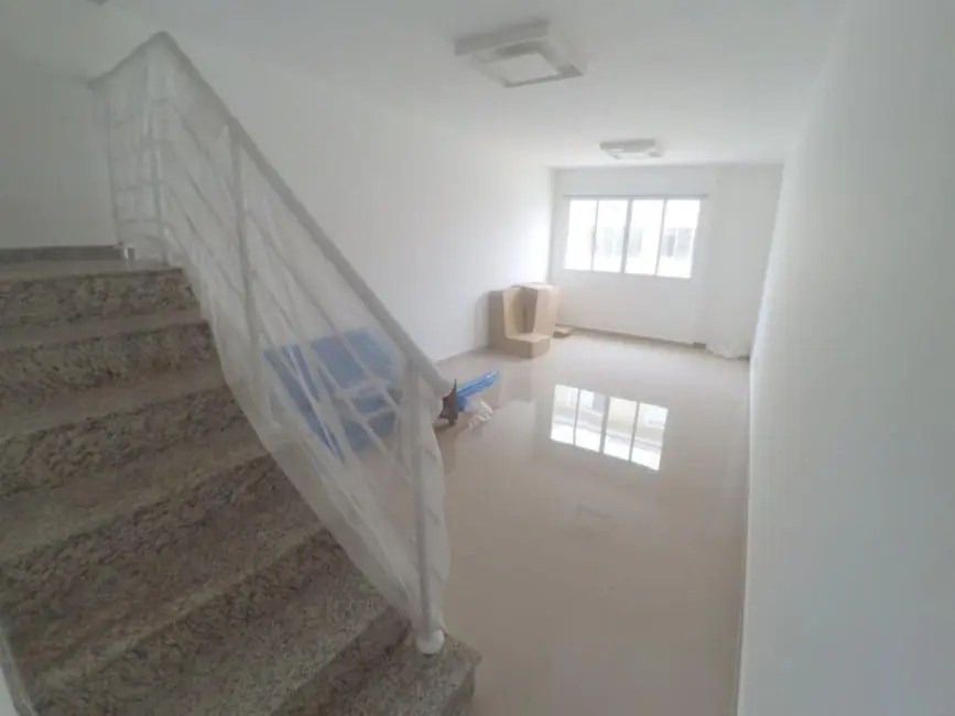 Foto 2 de Sobrado com 3 quartos à venda, 112m2 em Vila Santa Clara, São Paulo - SP