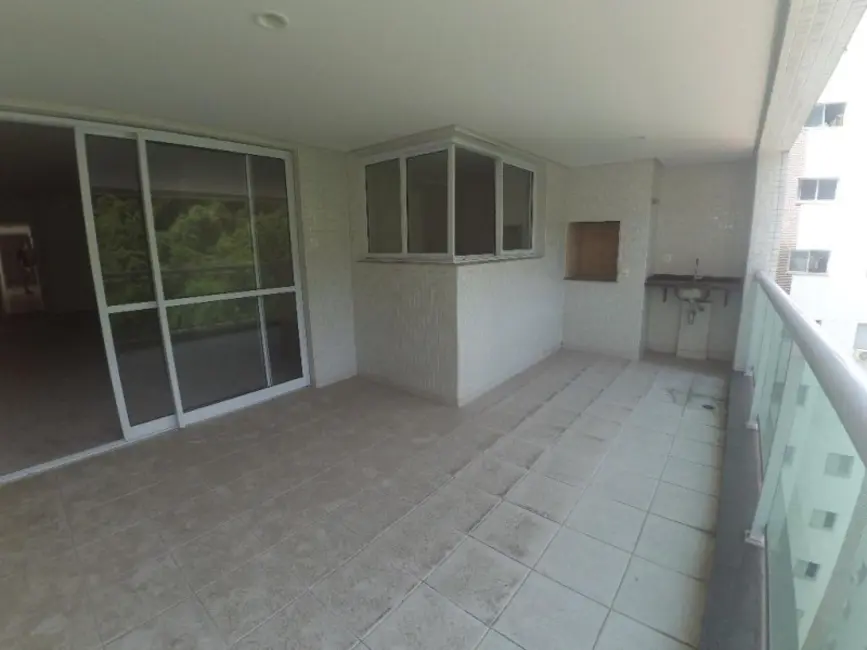 Apartamento com 3 quartos à venda, 102m2 em Pitangueiras, Guaruja - SP - imagem 4 Foto 4 de Apartamento com 3 quartos à venda, 102m2 em Pitangueiras, Guaruja - SP