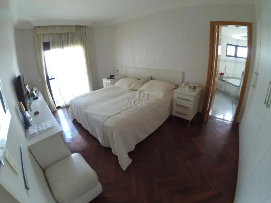 Apartamento com 3 quartos à venda, 190m2 em Tatuapé, São Paulo - SP - imagem 9 Foto 9 de Apartamento com 3 quartos à venda, 190m2 em Tatuapé, São Paulo - SP