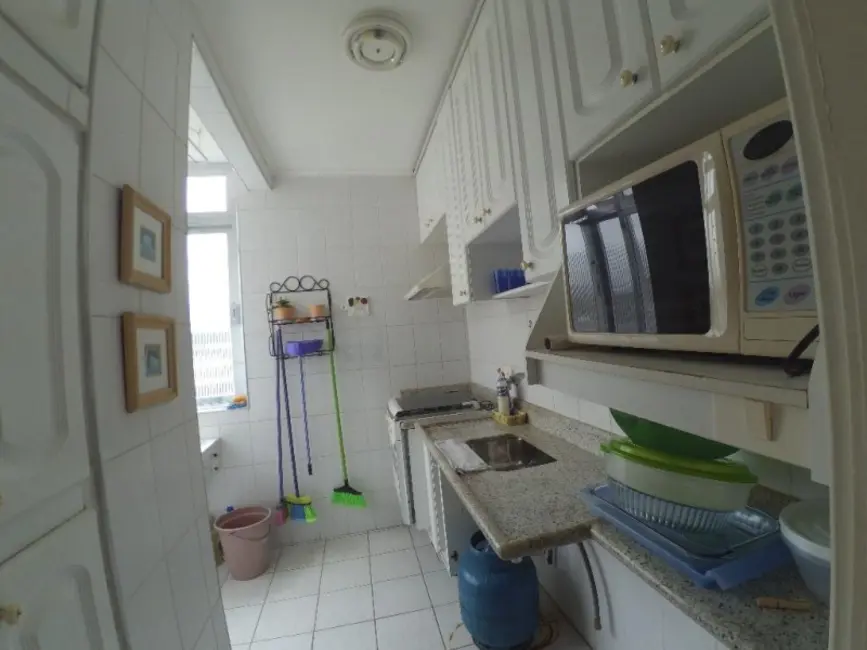 Foto 5 de Apartamento com 2 quartos à venda, 64m2 em Guaruja - SP